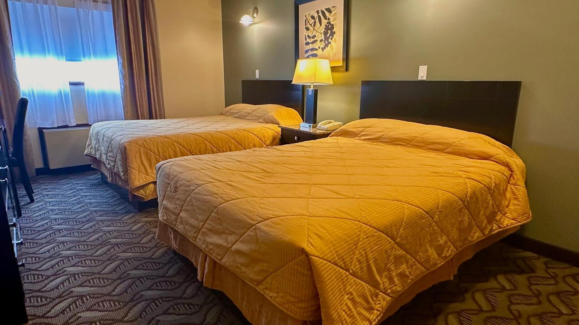 Lacombe Motor Inn Экстерьер фото